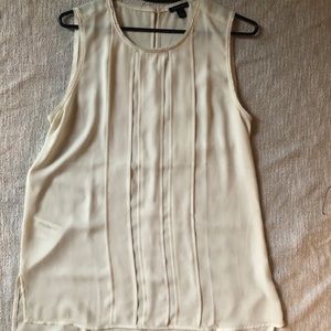 Ann Taylor Light Weight Tank
